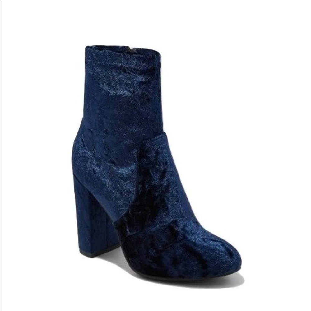 Mossimo Supply Co. Dania Blue Velvet Booties
